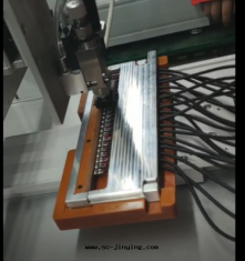 【三(sān)來司】自(zì)動(dòng)點(diǎn)胶機(jī)的(de)應(yìng)用(yòng)